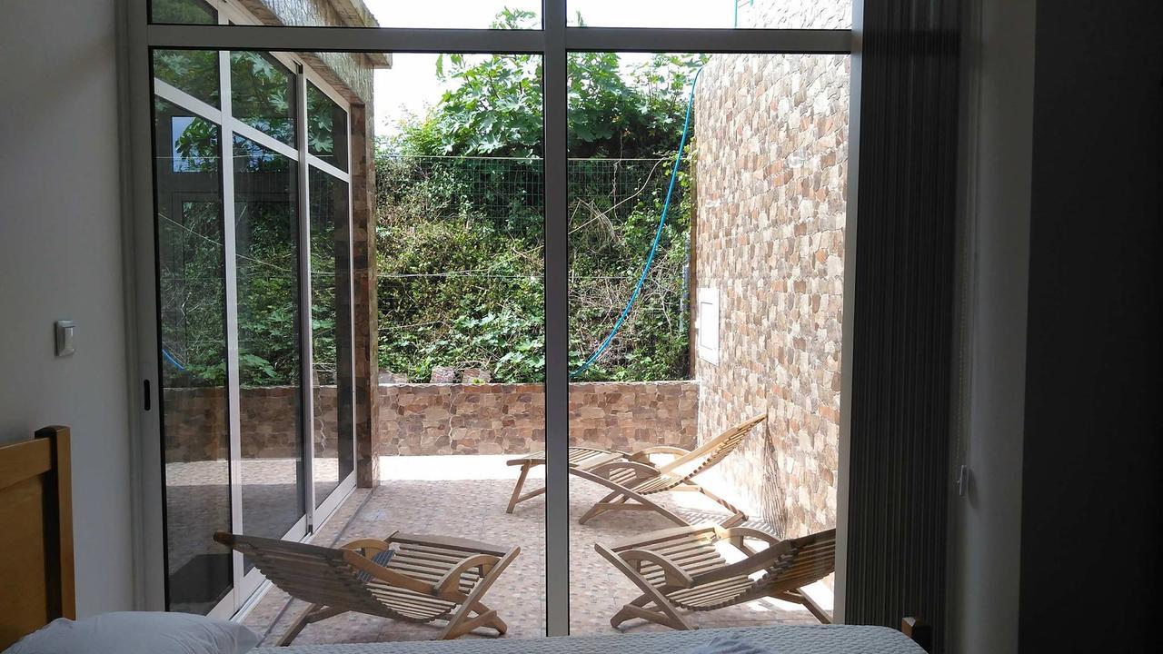 Marficas Hostel Urzelina Zewnętrze zdjęcie
